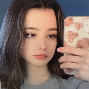 Meet your Posher, Eli